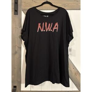 Torrid NWA T-shirt Size 4 4X NWT Black